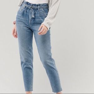 Hollister Mom Jeans